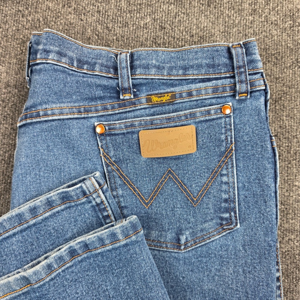 Wrangler 1013MAFGK Cowboy Cut Active Flex Jeans Men's 44x32 Original Fit Denim